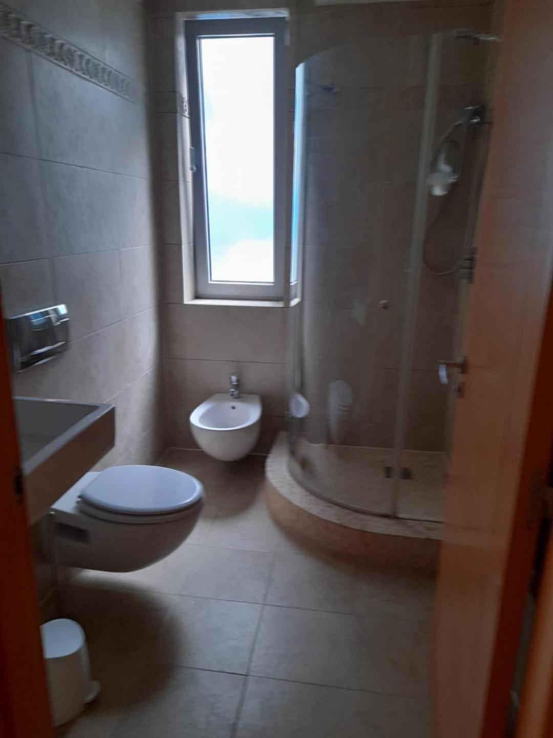 Three Bedroom Flat At Ocean Village Gibraltar Ngoại thất bức ảnh